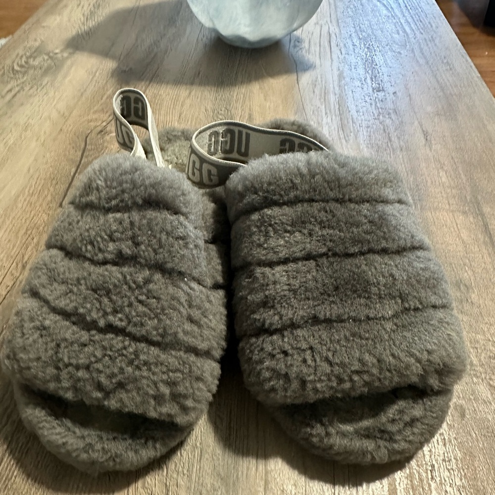 Ugg sleepers size 7